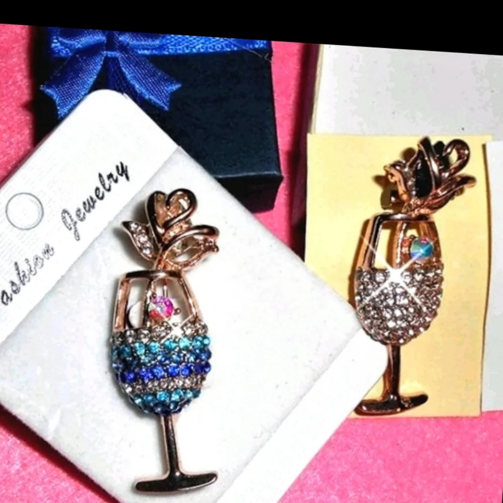 Rosegold Plated Austrian Crystal WineGlass Rose Stem Brooch